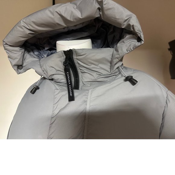 NWT Made in Canada Goose Armstrong Down Parka Silver Grey Puffer Jacket Coat - Picture 2 of 8